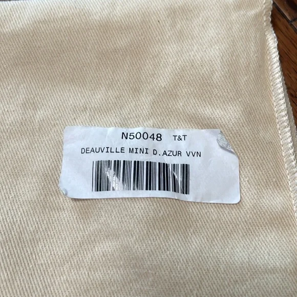 AUTHENTIC LOUIS VUITTON BAG - Picture 10 of 16